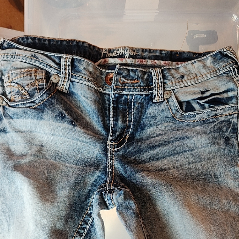 Amethyst Jeans Women's Faded Blue Denim
